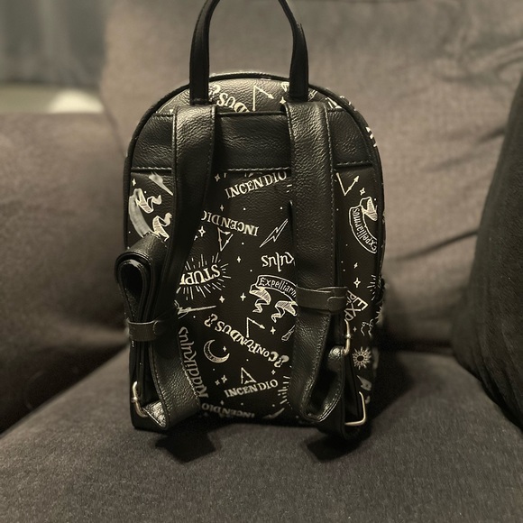 Loungefly Harry Potter Spells backpack - Picture 3 of 6